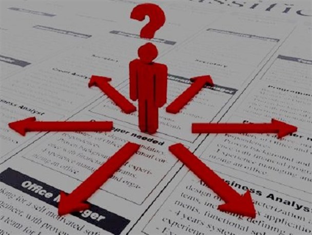فرافکنی راهکار دولت برای حل مشکلات مردم است/ کمرنگ شدن «تولید و اشتغال» در سالی به همین نام