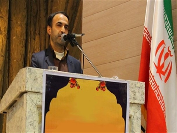 شوراها بر عملکرد مالی شهرداری نظارت داشته باشند/ واگذاری زمین‌های شهرک‌های صنعتی آران به کارمندان تخلف است