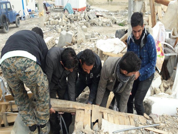 آغاز ثبت نام اردوهای جهادی دانشجویان کردستانی در نوروز 97 در مناطق زلزله زده سرپل ذهاب