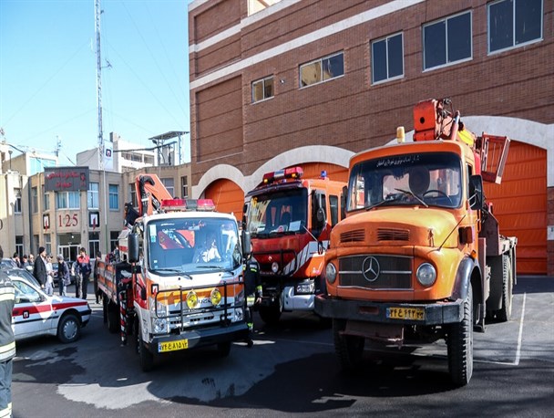 حضور تیم‌های تخصصی شهرداری در مناطق سیل‌زده بلوچستان