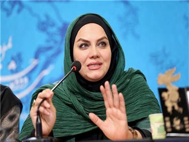 تقدیر خواهر حاج‌احمدمتوسلیان از «آبیار» بانوی یزدی سازنده فیلم«شیار۱۴۳»