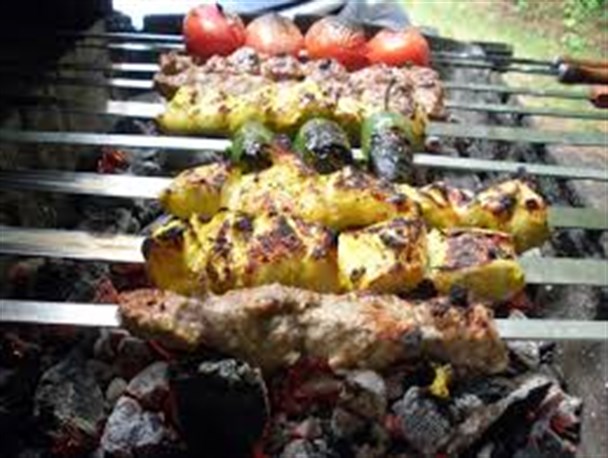راز پختن یک کباب عالی زغالی و تابه ای برای زنان یزدی