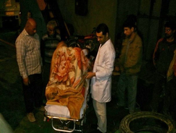 انتقال بیمار خارگی به بیرون از جزیره به بدترین وضعیت ممکن