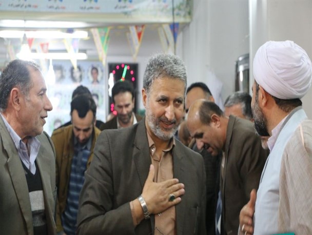 گزارش تصویری از تجلیل از مدافعان حرم و فاتحان نبل سوریه در لنگرود