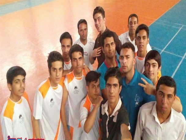 حضور تیم هاکی سمیرم در مسابقات کشوری