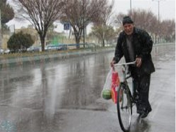ثبت ۱۷۹ میلی متر بارش در بخش کرون/ لزوم رسیدگی مسئولان به وضعیت هواشناسی بخش مرکزی