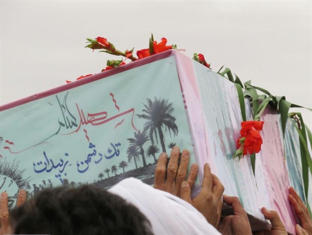 مراسم وداع با شهید گمنام در شرق اصفهان/ تصاویر