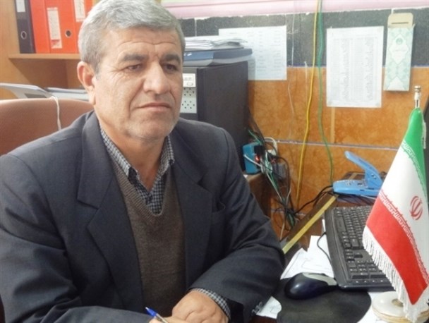تشکیل ستاد نظارت و کنترل آفات کشاورزی در بهمئی/آمادگی کامل مسئولان شهرستان برای مقابله با هجوم احتمالی ملخ صحرایی