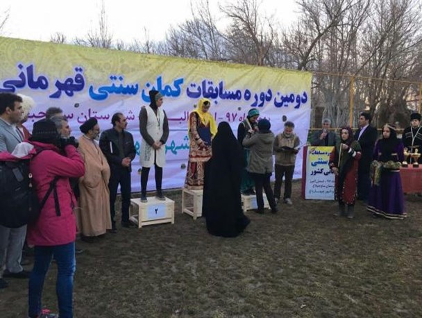 بانوی الیگودرزی مقام قهرمانی مسابقات کمان سنتی کشور را کسب کرد