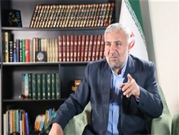 جهاد تبیین باعث خنثی سازی دروغ پراکنی های رسانه های معاند می شود/ اصرار به سازش با دشمن یک خیانت است