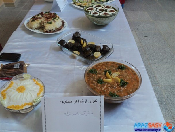 نمایشگاه صنایع دستی و آشپزی در پلدشت برگزار شد