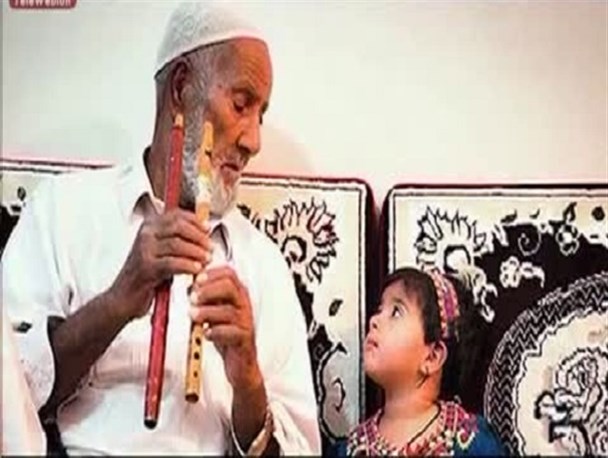 گلایه نماینده ایرانشهر از بی توجهی وزارت ارشاد به وضعیت اسپندار دونلی نواز