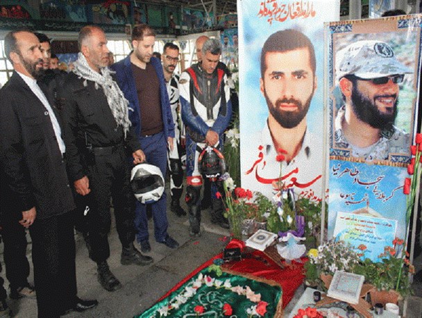 جمعی از ورزشکاران گیلانی با خانواده شهید مسافر دیدار کردند + گزارش تصویری
