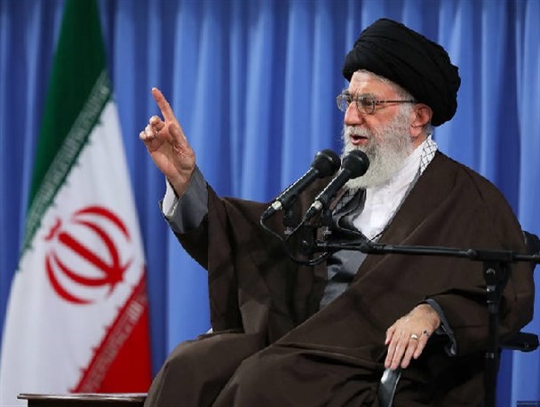 عکس نوشته/ ترسیدن از اخم دشمن اول بدبختی است