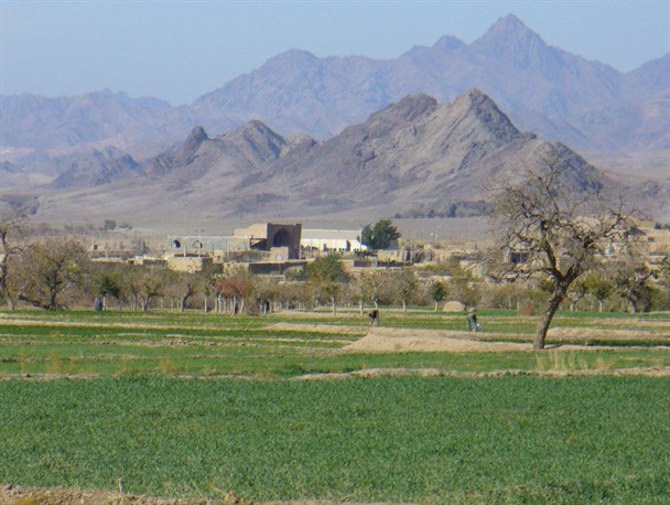 روستای زیبای «ازغند» مه ولات با قدمتی بیش از ۱۰۰۰ سال + تصاویر