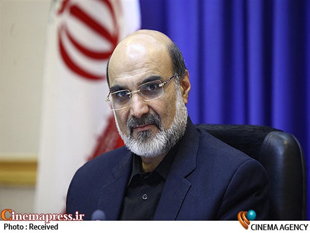 استفاده از پیام رسان های خارجی در رسانه ملی ممنوع می شود