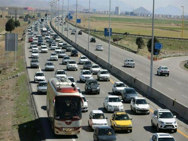 بیش از ۲۷۱میلیون تردد در محورهای مواصلاتی استان قزوین ثبت شد
