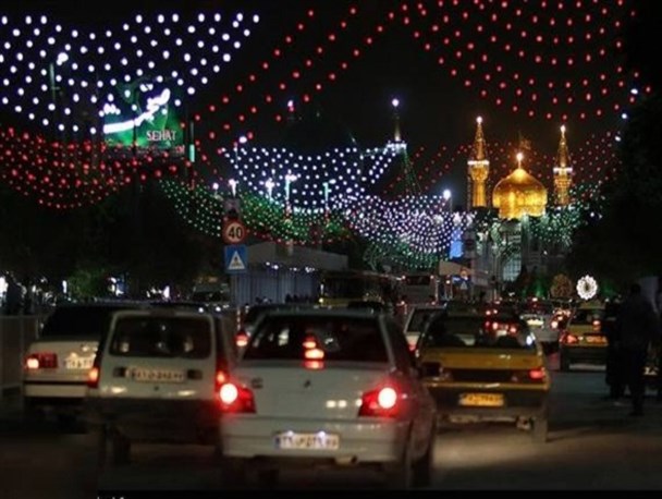 مشهد به مناسبت‌ نیمه‌شعبان آذین‌بندی می‌شود