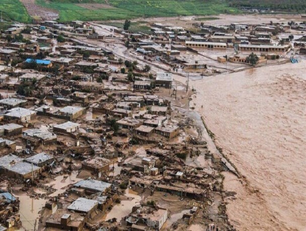بیشترین خسارت سیل شهداد گریبان‌گیر بخش کشاورزی شد/ نیروهای جهادی پیشگام در خدمت رسانی به سیل زدگان
