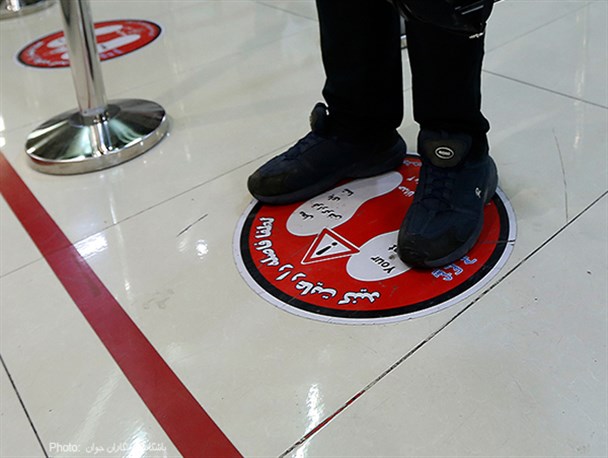 عکس/رعایت فاصله گذاری اجتماعی در فرودگاه مهرآباد