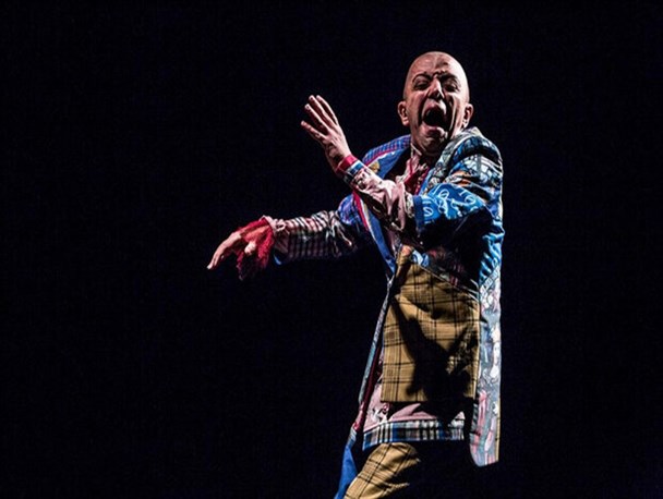 فرزین محدث «قصاف» را به صحنه می‌برد