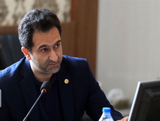 سهم ۲ درصدی کشور از اقتصاد دانش‌بنیان/ حضور دانش بنیان‌ها در صنایع مادر ضروری است