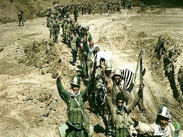 وحدت و همدلی نیروهای مسلح خنثی‌کننده توطئه‌های دشمنان است