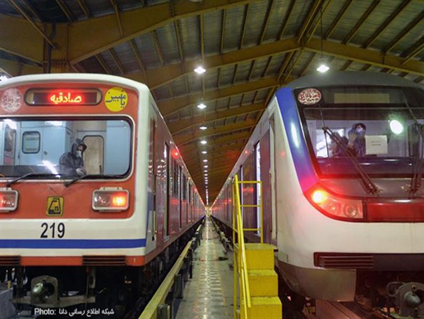 خدمت شبانه‌روزی مترو تهران در شب‌های قدر