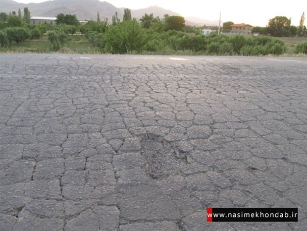 نگاه جهانی به آب سنگین و بی توجهی مسئولین به زیرساخت های خنداب+ عکس