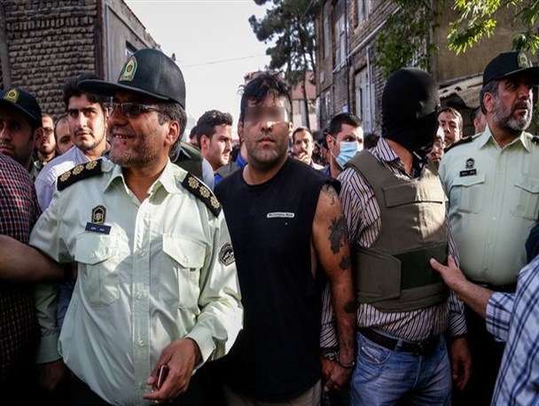 قاتل جوان ۲۲ ساله دستگیر شد
