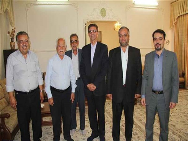 از بانی خیر مرکز سلامت جامعه یک شهری تجلیل شد
