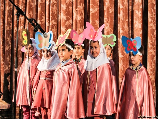 جشن الفبا و فارغ التحصیلی دانش آموزان پیش دبستانی در پلدشت برگزار شد