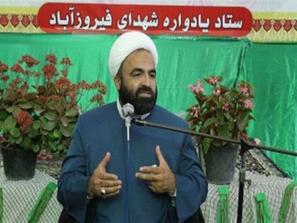 ولایت فقیه نقش محوری در کشور دارد/تفکر شهدا برای همیشه ماندگار است