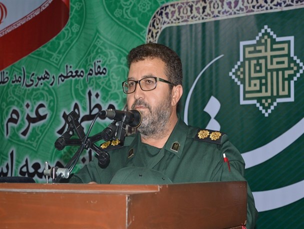 امروز وظیفه همه ما حضور در جبهه مبارزه با جنگ نرم است