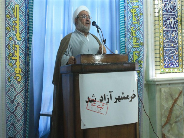 منتخبان مردم در مجلس نباید وامدار جریان های سیاسی باشند