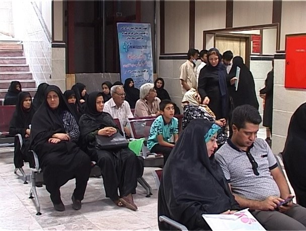 قریب ۷۰ درصد تخت های بیمارستانی یزد اشغال است/ یزد انتخاب سه و نیم میلیون ایرانی برای درمان