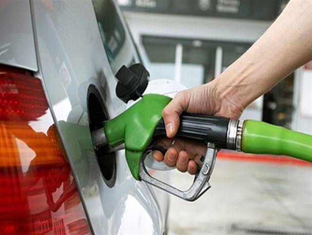 سهمیه بنزین خردادماه امشب واریز می‌شود