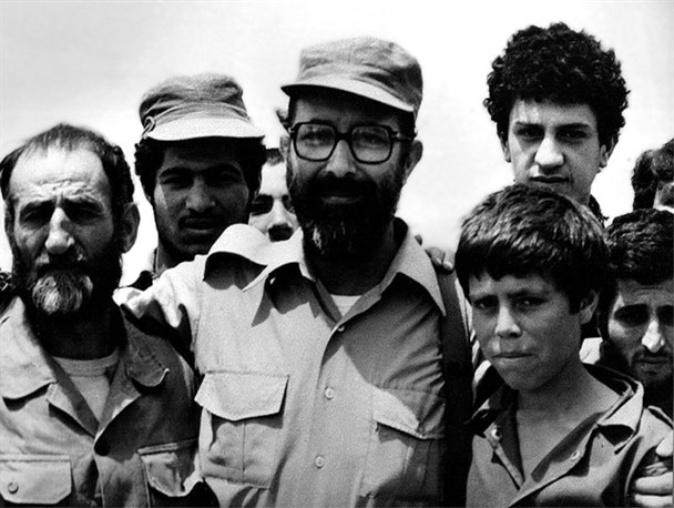 چمران چطور زندگی کرد که زنده ماند؟