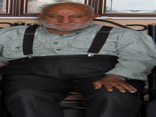 پدر شهید کیانی: محمدکاظم را امام زمان شفا داد/ امروز باید قدر عافیت را بدانیم و با ایمان استوار گوش به فرمان رهبر باشیم