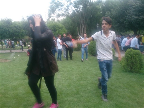 نامه 14 تشکل دانشجویی در واکنش به سکوت استاندار البرز در قبال آب بازی مختلط کرج+ تصاویر