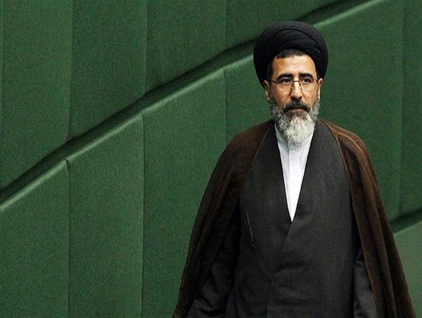 رییس جمهور نمی تواند مانع برخورد پلیس با بدحجابان شود