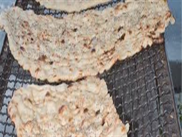 نان سنگگ با طعم مارمولک!+ عکس