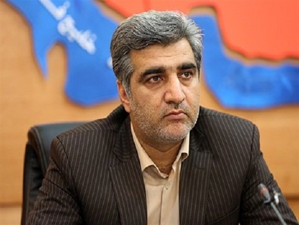 استاندار بوشهر هم‌دست به کار شد/ بازدید از واحدهای تولیدی و وعده وام‌های میلیاردی به واحدهای تولیدی