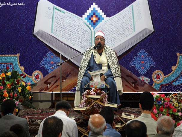 محفل انس با قرآن کریم در خوی
