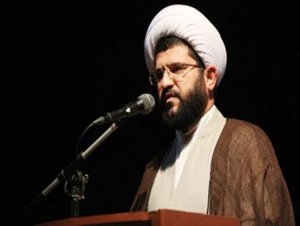 حجاب نشانه ای از عفاف است/ غرب در برابر اقتدار سپاه سر تعظیم فرود آورد