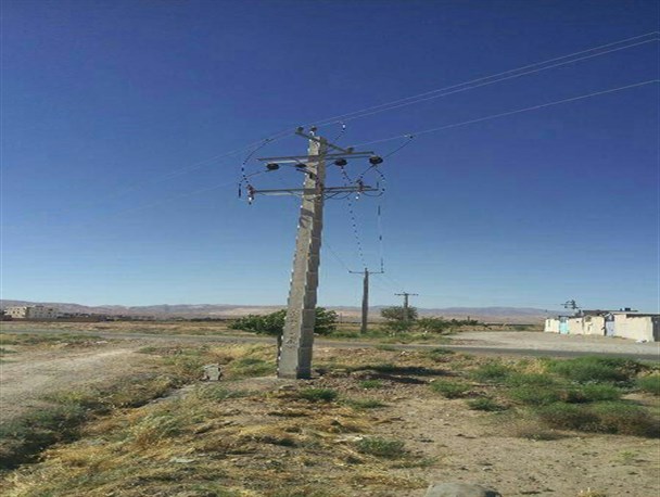 تبدیل هزار دستگاه کنتور برق مکانیکی به دیجیتال / احداث سه دستگاه پست زمینی توزیع برق در سرخه
