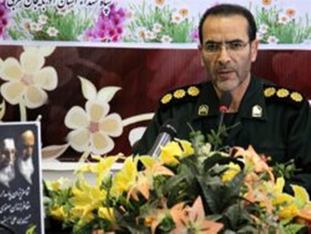 بصیرت قطب نمای حرکت دانشگاهیان باشد/ الزامات اقتصاد مقاومتی در دانشگاه ها تبیین شود