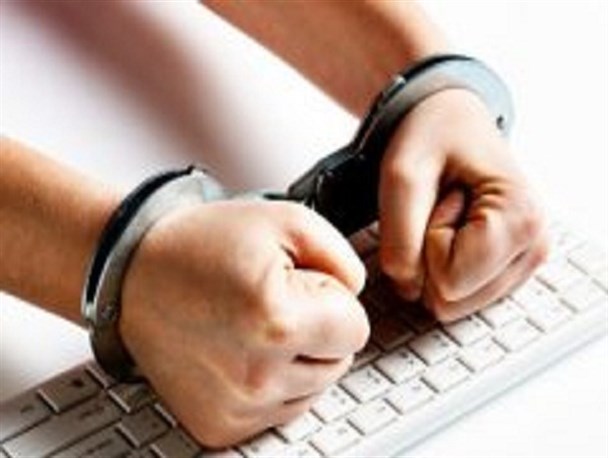 دستگیری مدیر سایت شرط بندی با ۴۰۰ میلیارد گردش مالی/ انهدام باند کلاهبرداری از زنان کهنسال