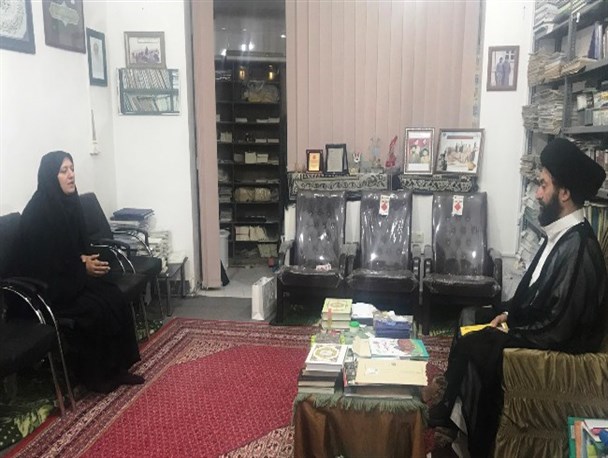 آیت الله عاملی: مناطق درو افتاده به کتابخانه سیار دسترسی داشته باشند