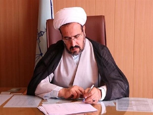 وضعیت نابسامان نوبت دهی در مطب‌های برخی پزشکان در زنجان/ برخی از رفتارها با اراده خود پزشکان تبدیل به یک رویه­ ناصحیح شده است